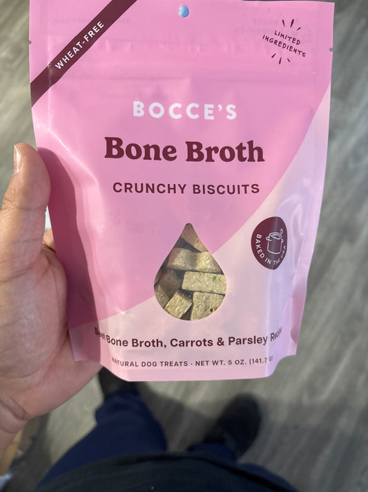 Bocce's Bakery Oven Baked Bone Broth Treats for Dogs, Wheat-Free Everyday Dog Treats, Made with Real Ingredients, Baked in The USA, All-Natural Biscuits, Beef Bone Broth, Carrots, & Parsley, 5 oz