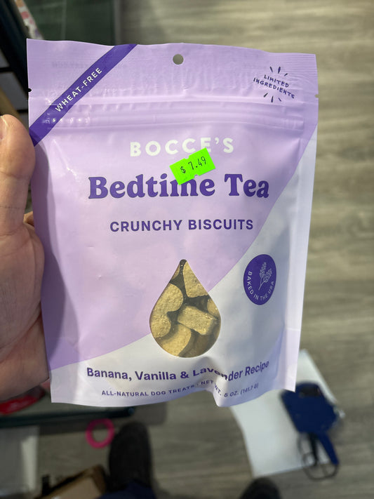 Bocce's Bakery Oven Baked Bedtime Tea Treats for Dogs, Wheat-Free Everyday Dog Treats, Made with Real Ingredients, Baked in The USA, All-Natural Biscuits, Banana, Vanilla, & Lavender, 5 oz
