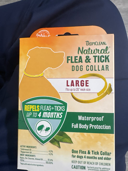 TropiClean Natural Flea & Tick Repellent Collar for Large Dogs - Natural Protection from Fleas & Ticks - Effective Pest Control Solution for Pets - Made with Natural Active