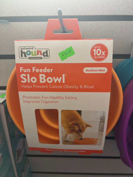Outward Hound Fun Feeder Slow Bowl in Orange Plastic for Dogs