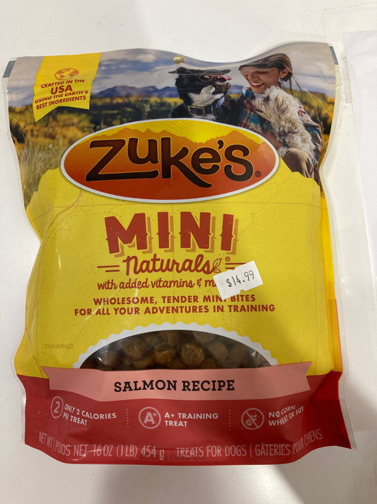 Zuke’s Mini Naturals Soft Dog Treats for Training, Soft and Chewy Dog Training Treats with Salmon Recipe 16oz