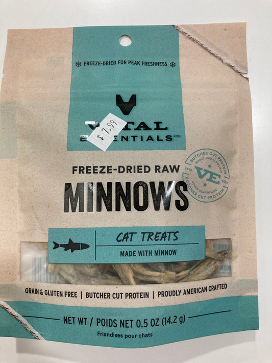 Vital Essentials Minnows Cat Treats, Made With Minnow 0.5 oz | Freeze-Dried Raw