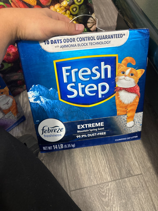 Fresh Step Extreme Clumping Litter With Febreze Freshness, Mountain Spring Scent Clumping Cat Litter With Guaranteed Odor Control, 14 lb. Box