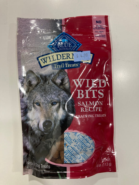 Blue Buffalo Wilderness Wild Bits Soft & Chewy Training Treats for Dogs, Grain-Free, Salmon Recipe, 4-oz. Bag
