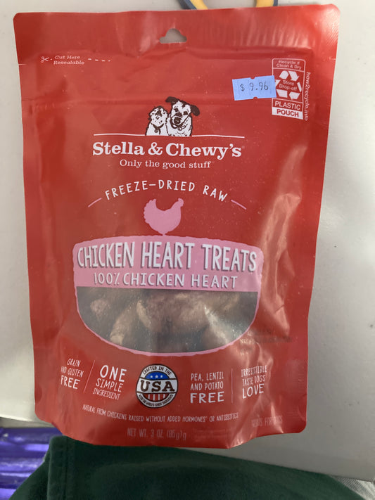 Stella & Chewy's Freeze-Dried Raw Chicken Heart Dog Treats - Single Ingredient, No Additives - Premium Training Treats - Perfect For Picky Eaters - 3oz Bag